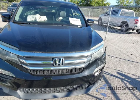 2017 Honda Pilot Ex-L z USA, uszkodzony, nr VIN 5FNYF5H86HB014149